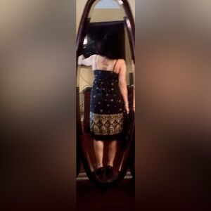 Banana Republic women’s sz 4 lovely summer dress . Size zipper &clasp. Preloved